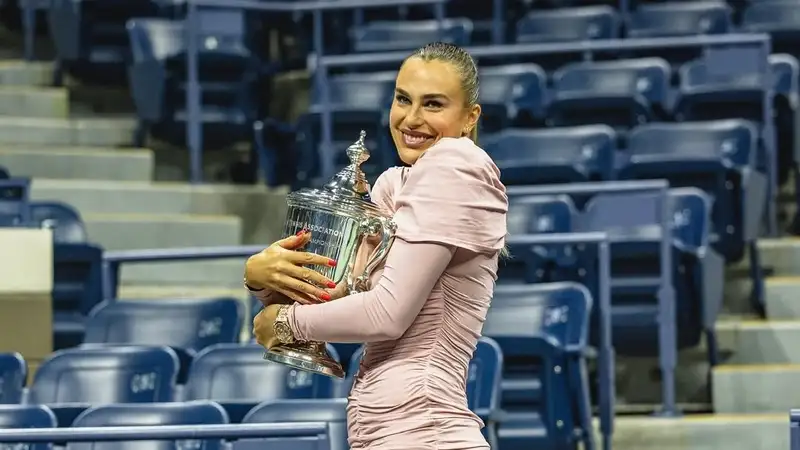 "Как зовут твоего ребёнка?": Алькарас обратился к Соболенко после триумфа на US Open-2025