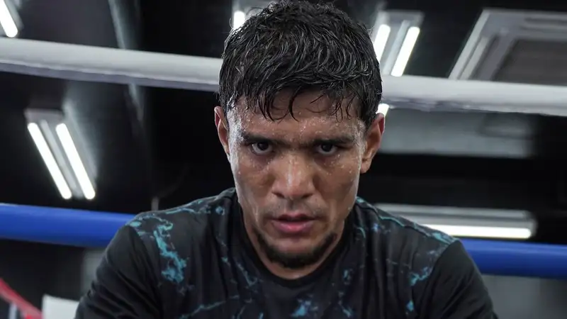 Муроджон Ахмадалиев 