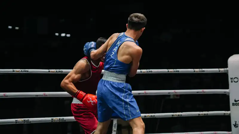 Битва с Узбекистаном, вызов для Торехана Сабырхана: шансы Казахстана в последних полуфиналах ЧМ по боксу