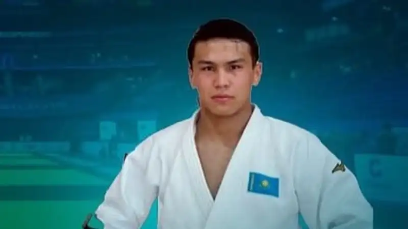 Казахстанский дзюдоист одержал тяжелейшую победу над монголом и вышел в полуфинал чемпионата Азии