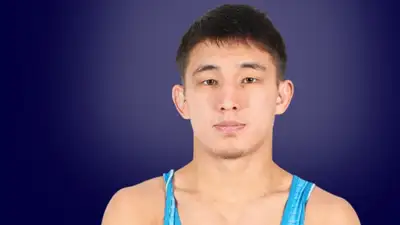 Альмухамедов проиграл в квалификации 
