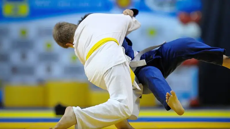 Султан в полуфинале ЧА