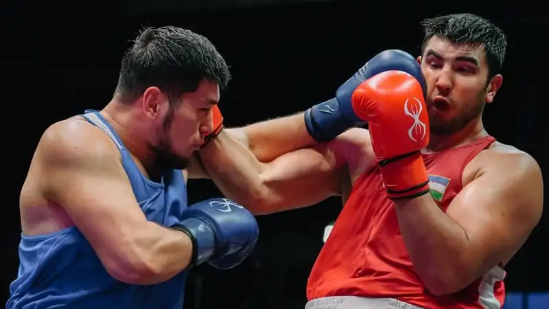 Казахстан всё ещё опережает Узбекистан по золотым медалям на чемпионатах мира по боксу