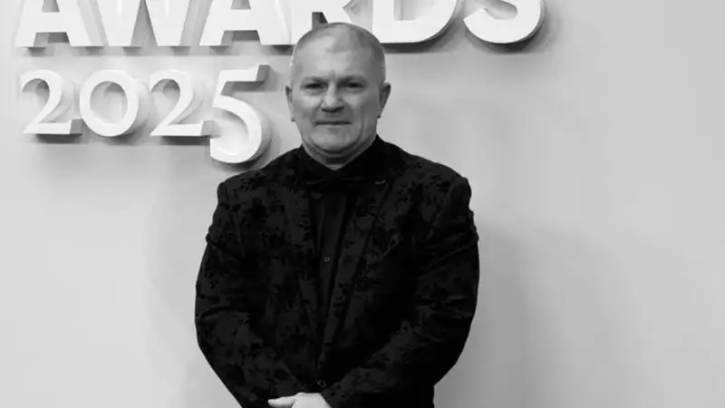 Рикки Хаттон