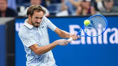 Психолог раскрыла причину &quot;психоза&quot; Медведева на US Open
