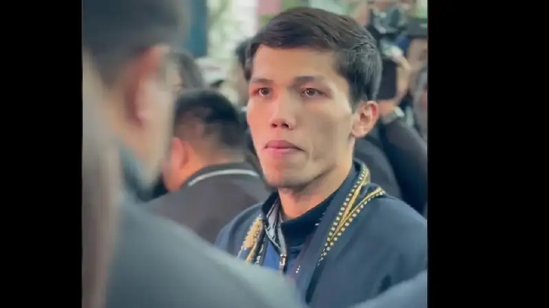 Ташкенбай в аэропорту 