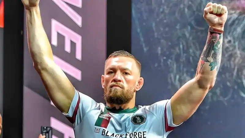 Макгрегор отреагировал на победу Кроуфорда в бою с Альваресом