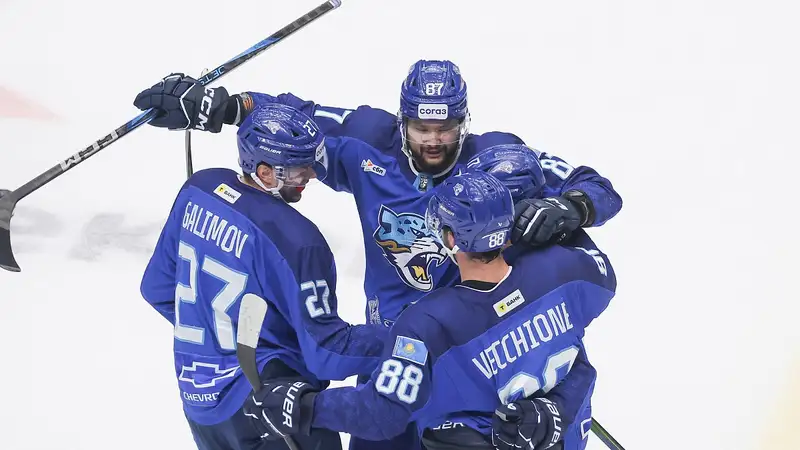 Американский нападающий "Барыса" признан лучшим игроком дня в КХЛ