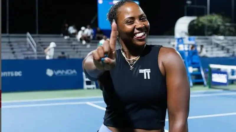 Таунсенд затролили