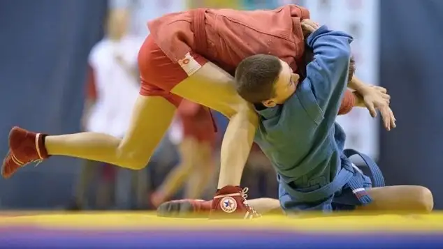 Мальчик умер после тренировки