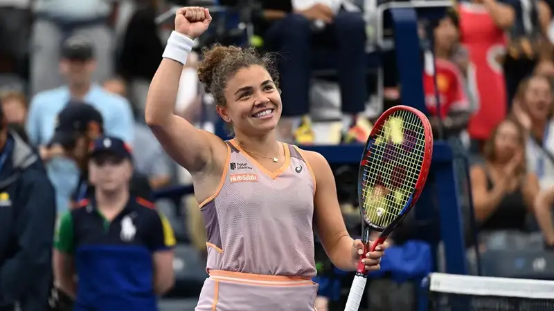 Жасмин Паолини 