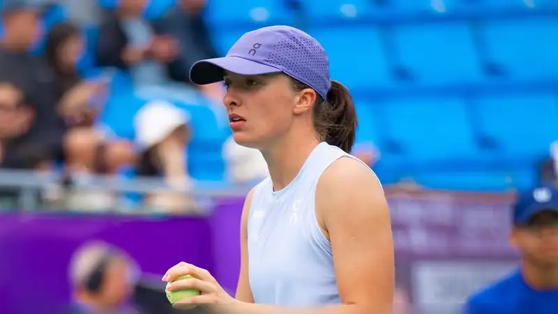 Швёнтек догнала достижение Соболенко и Рыбакиной в 2025 году