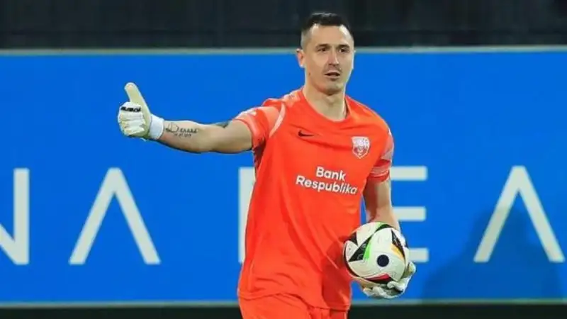 Стас Покатилов сегодня защитил свои ворота на 100%