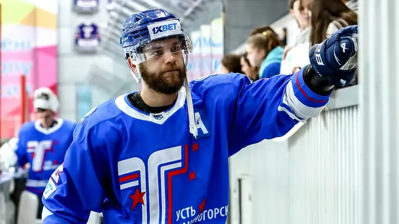 Стал известен лучший игрок второй недели чемпионата Казахстана по хоккею