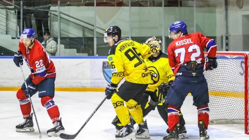 Сумасшедший камбэк случился в чемпионате Казахстана по хоккею