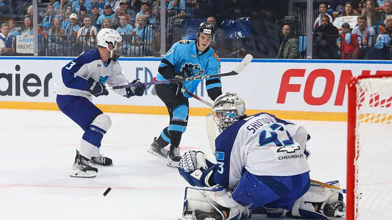 "Динамо" Минск - "Барыс"