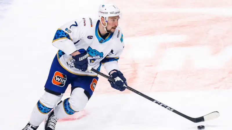 Антон Бурдасов