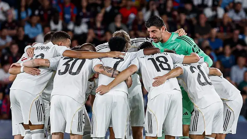 В России "наехали" на "Кайрат" из-за завышенных цен на билеты