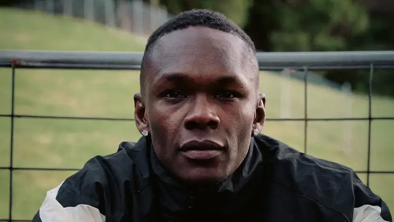 Исраэль Адесанья