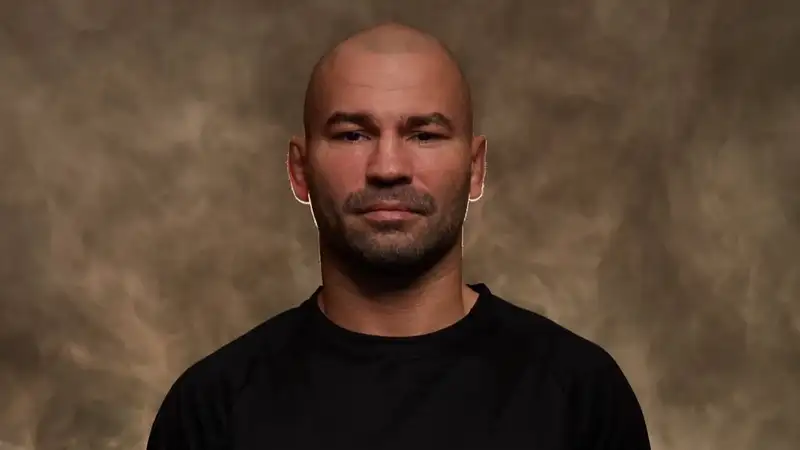 Лобов вспомнил конфликт с Хабибом: Он не хотел драться со мной один на один