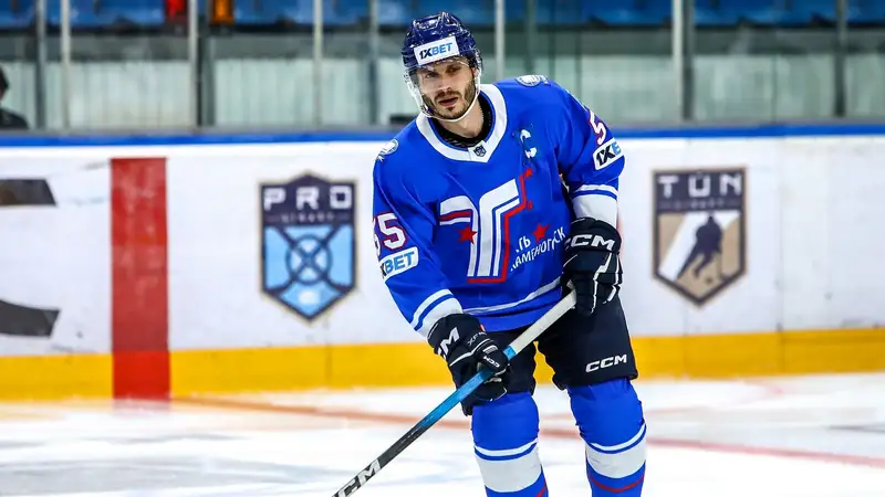 Стали известны имена лучших игроков сентября чемпионата Казахстана по хоккею