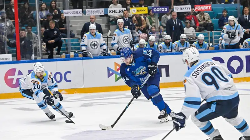 Соперник "Барыса" в КХЛ уволил тренера после поражения в Астане