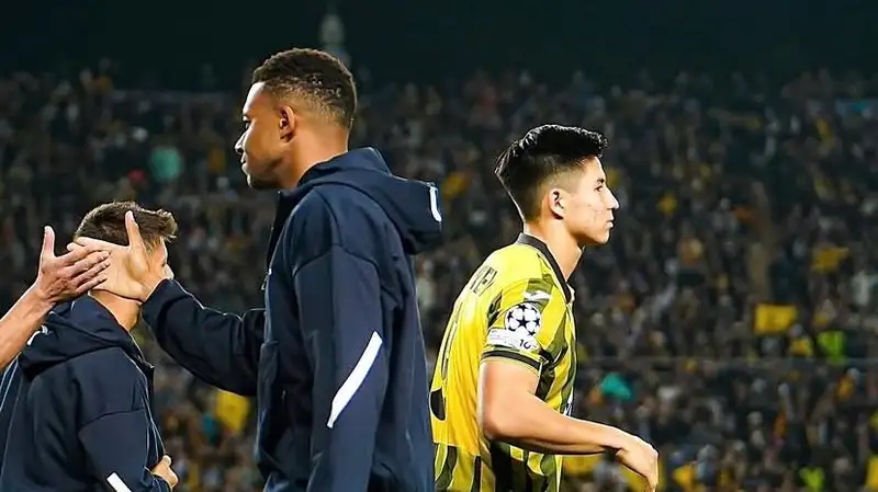 "Он вызывает восхищение": в Казахстане Дастана Сатпаева прировняли к Ламину Ямалю