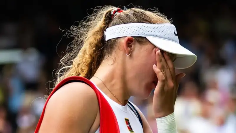 Пятая ракетка мира вылетела с турнира WTA 1000 после первого же матча