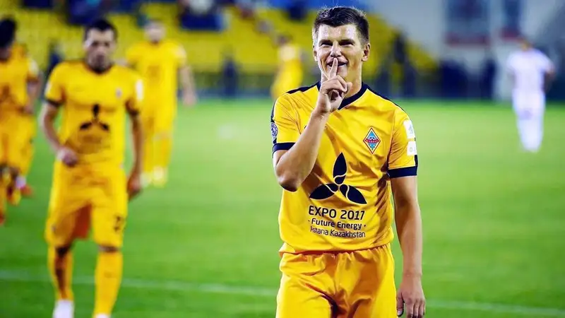 Девушка Аршавина подала на него в суд