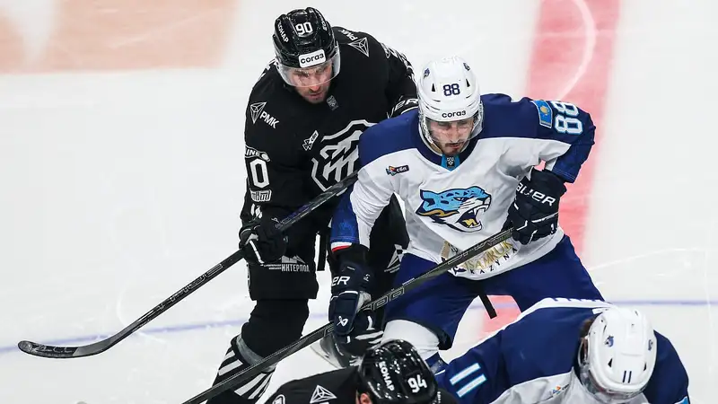 В России раскритиковали судей матча "Трактор" - "Барыс" за удаление игрока казахстанской команды