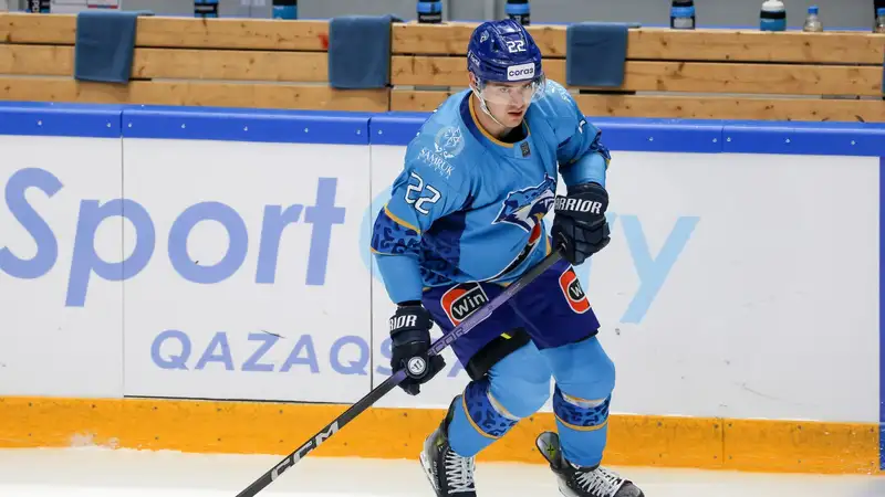 Нападающий сборной Казахстана вернулся в "Барыс"