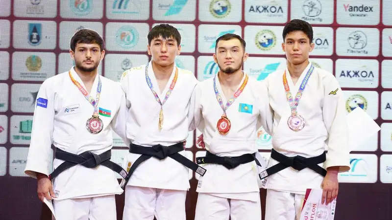 Противостояние с Узбекистаном и Азербайджаном: как прошёл первый день международного турнира по дзюдо в Актау