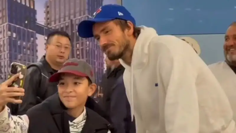 Экс-первая ракетка мира прилетел на турнир ATP 250 в Алматы