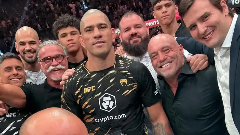 Алекс Перейра 