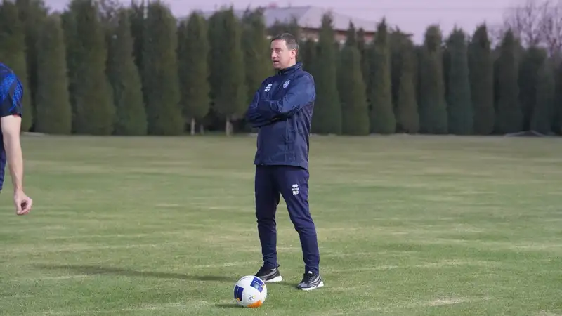 "Я покидаю пост": тренер сборной Казахстана выступил с прощальным заявлением