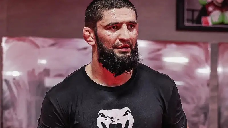 Хамзат Чимаев