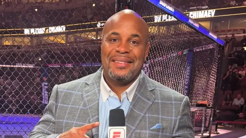 "Проблема не в Мерабе": экс-чемпион UFC раздражён правилами ММА