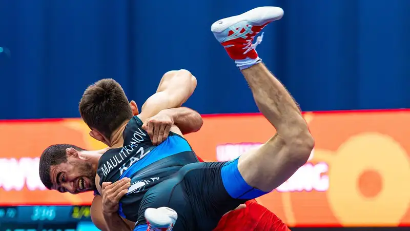 Мерей Маулитканов вообще не "почувствовал" своих соперников, но... самое тяжёлое ещё впереди