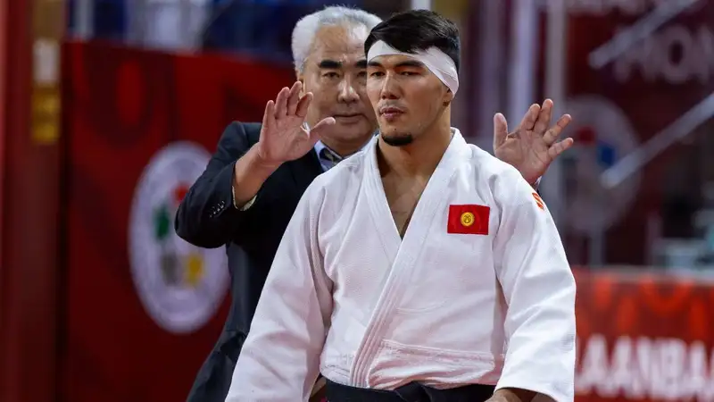 Эрлан Шеров