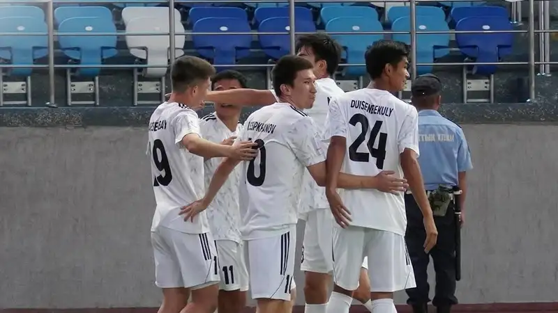 Казахстанские клубы будут закрыты: подробности