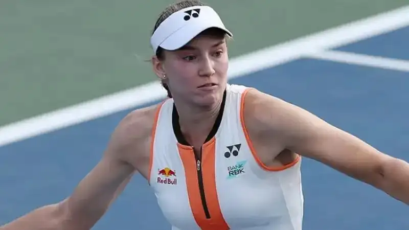 Елена Рыбакина