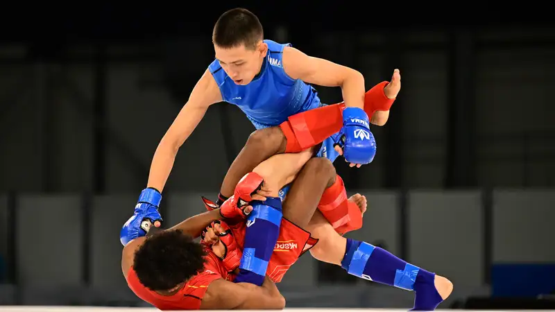 Дисквалификацией завершился бой казахстанца за четвертьфинал Азиатских игр