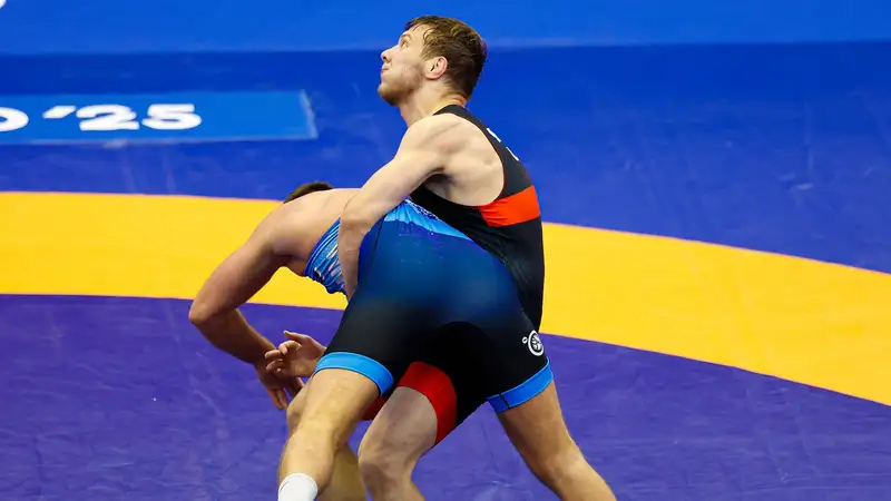 Две схватки - два поражения. Кошмарное начало наших "вольников"