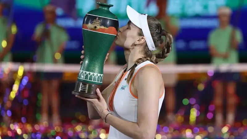 Елена Рыбакина "отобрала" у россиянки путёвку на итоговый турнир WTA