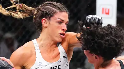 У UFC новая чемпионка в минимальном весе У UFC новая чемпионка в минимальном весе