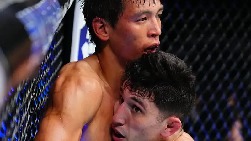 Азат Максум