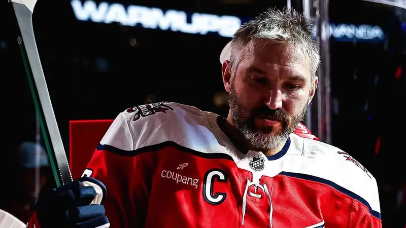 "Вашингтон" потерпел разгромное поражение в юбилейном матче Овечкина