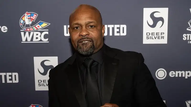 Легендарный боксёр объяснил, почему ставит Кроуфорда выше Мейвезера