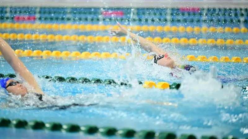 Чеснокова в финале 50 метров на спине