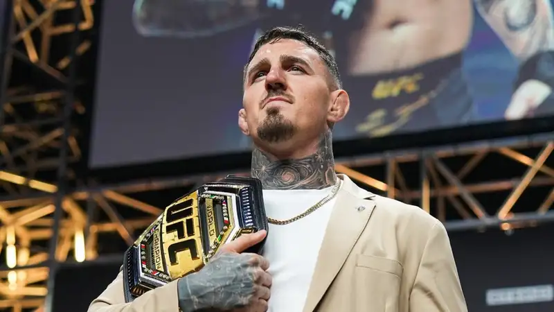 Том Аспиналл 